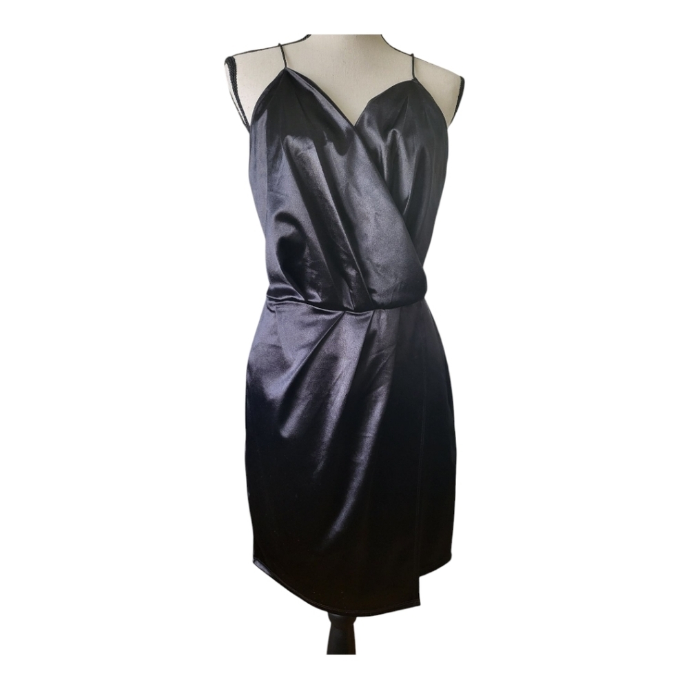 💕Fashion Nova Always A Flirt Satin Dress. Size XL New